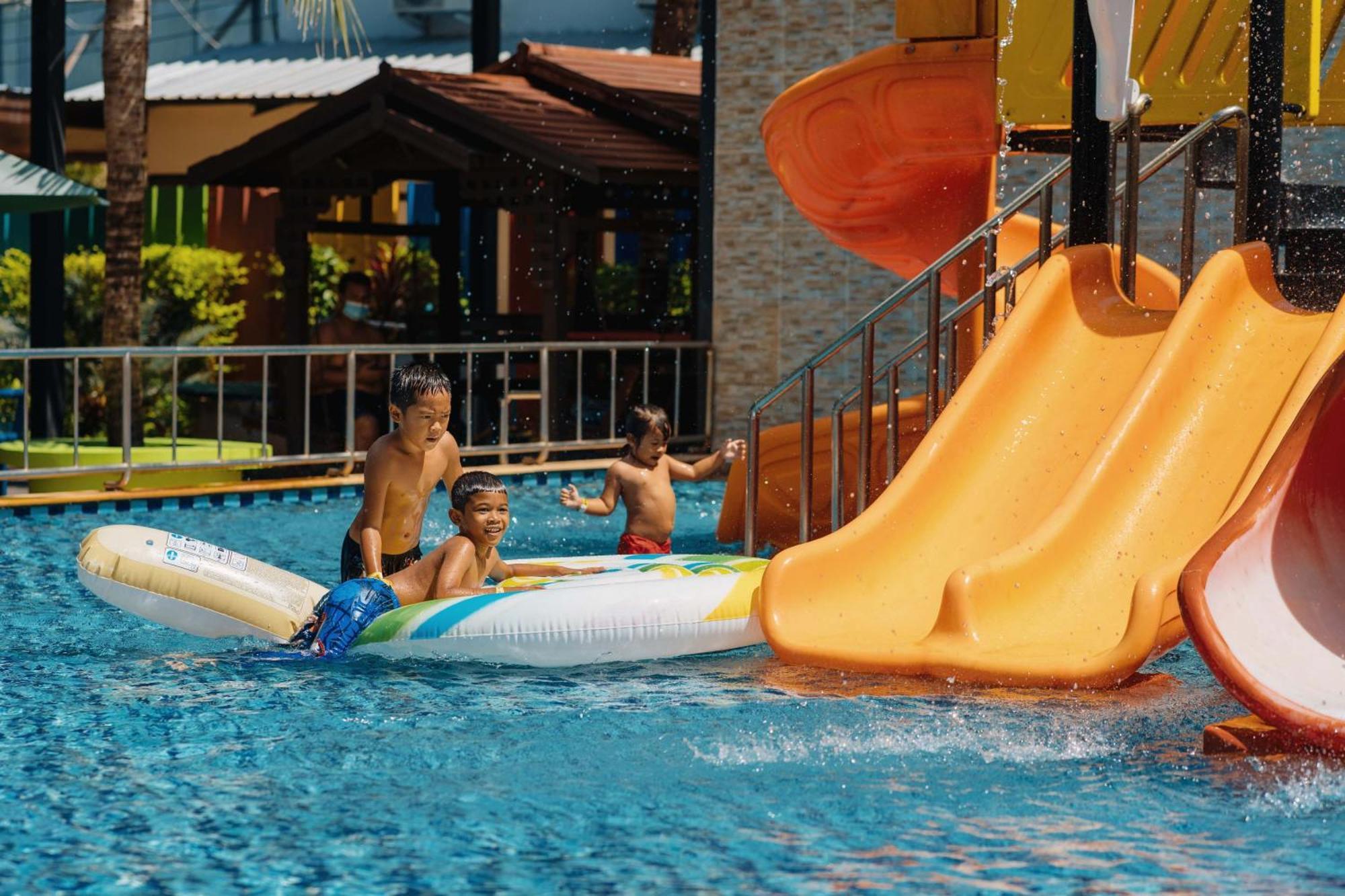 Rawayana West Villas & Kids Park Rawai Exterior foto